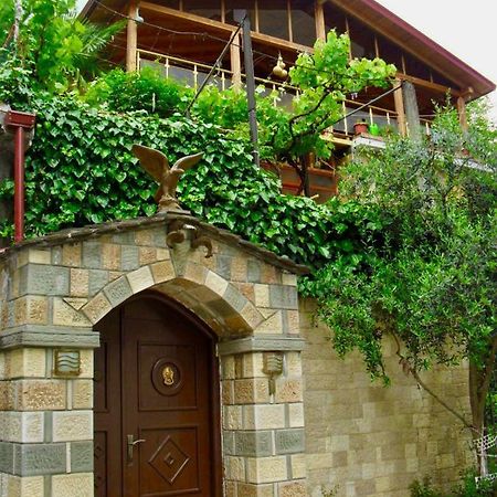 Alimeti Guesthouse Berat Exterior foto