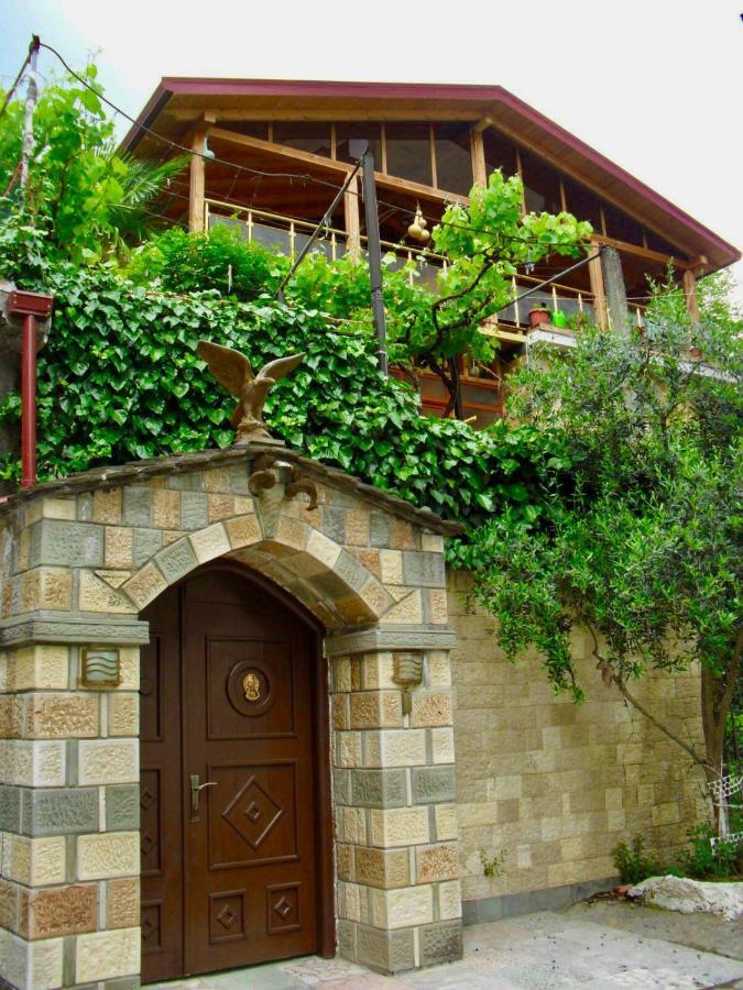 Alimeti Guesthouse Berat Exterior foto